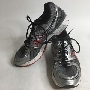 ASICS GEL-Kayano 18 Athletic Running Shoes